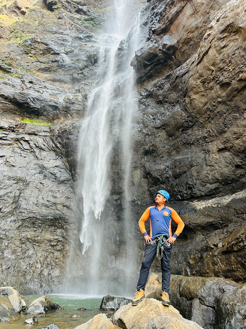 1200ft Kalu Waterfall Rappelling Expedition