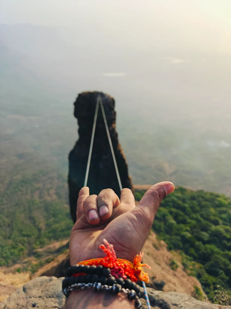 Jivdhan Vanarlingi Valley Crossing And Rappelling Expedition