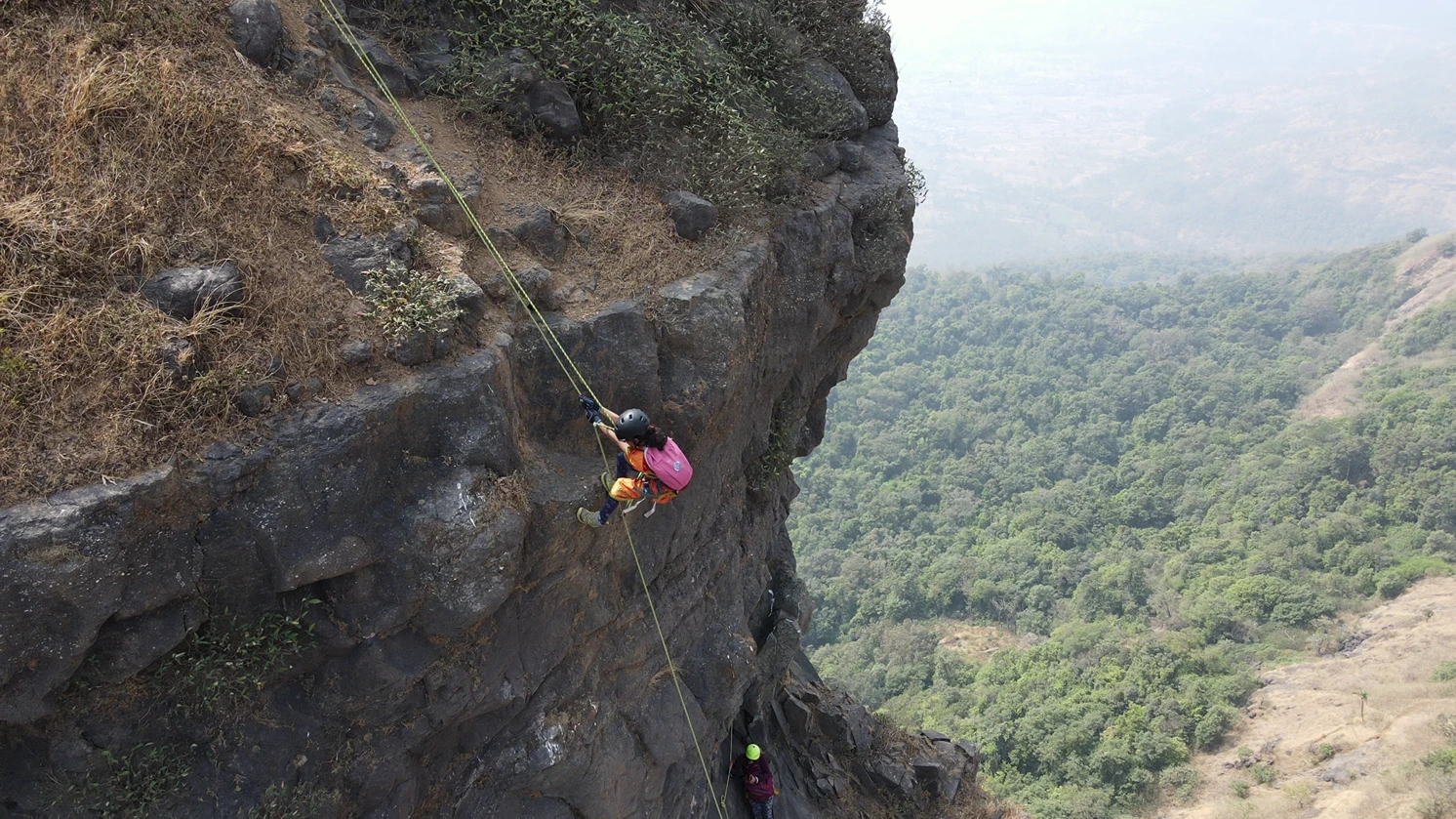 Kalakrai Pinnacle Climbing And Rappelling Expedition