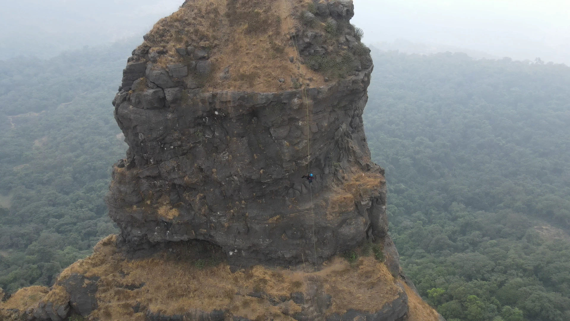 Kalakrai Pinnacle Climbing And Rappelling Expedition