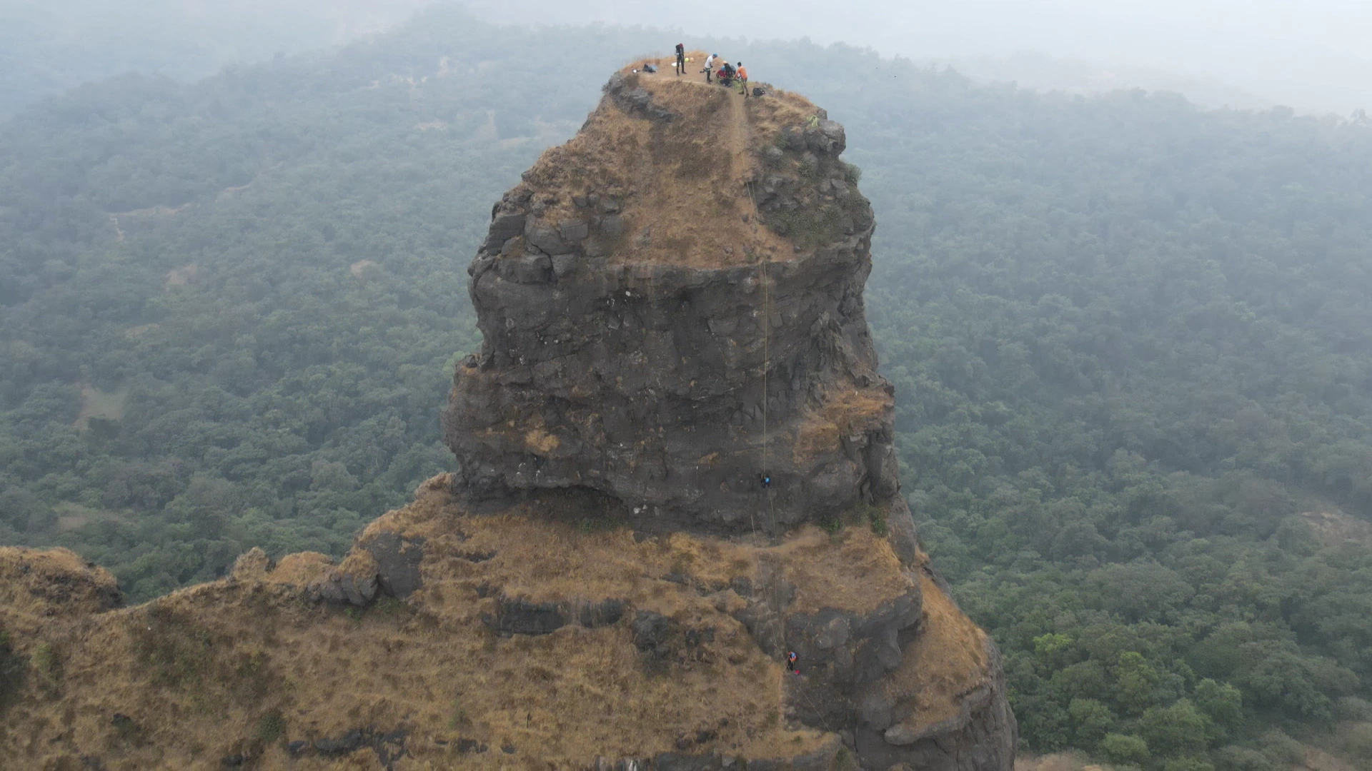 Kalakrai Pinnacle Climbing And Rappelling Expedition