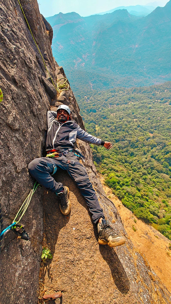 Kalakrai Pinnacle Climbing And Rappelling Expedition