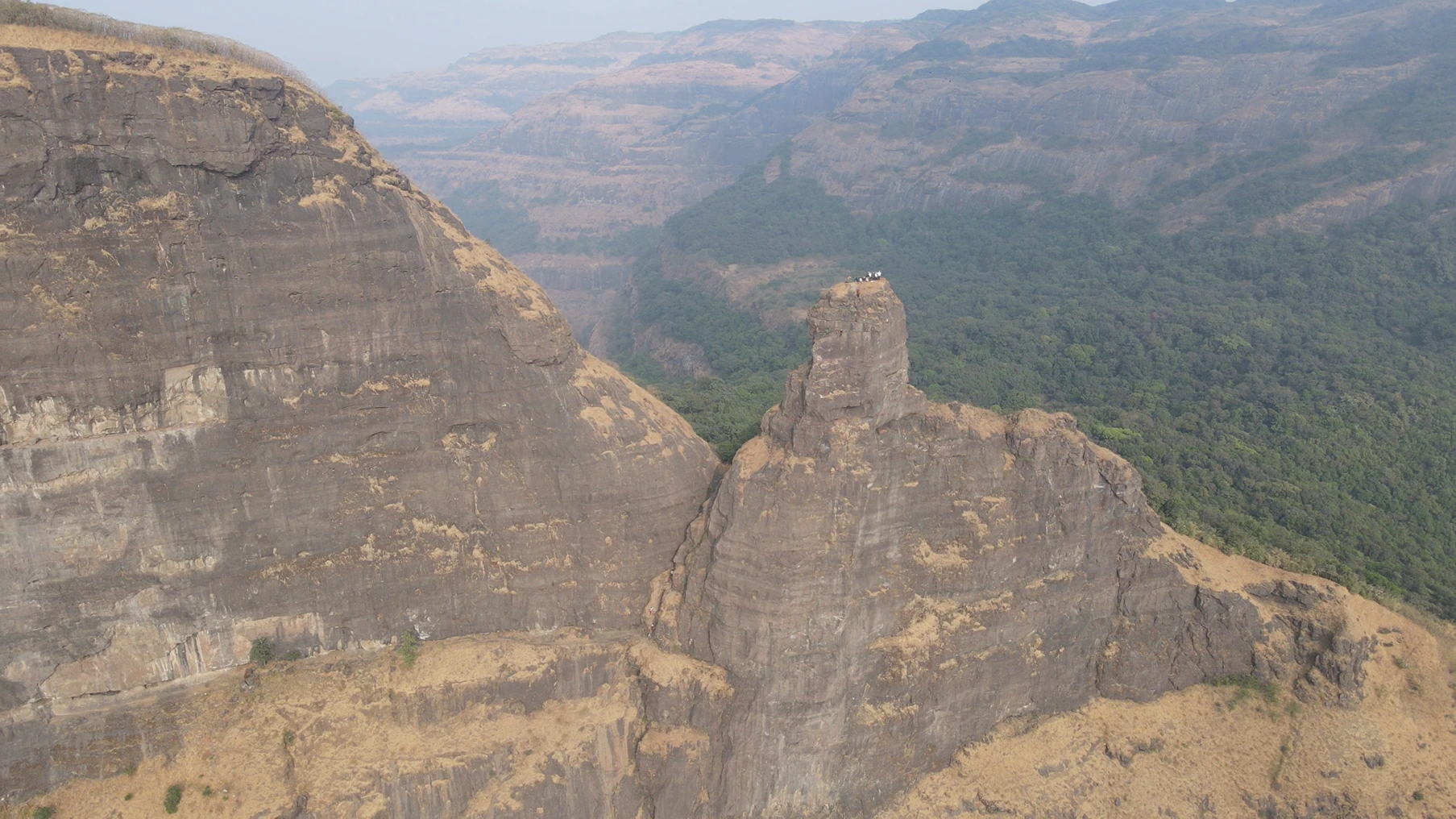 Kalakrai Pinnacle Climbing And Rappelling Expedition